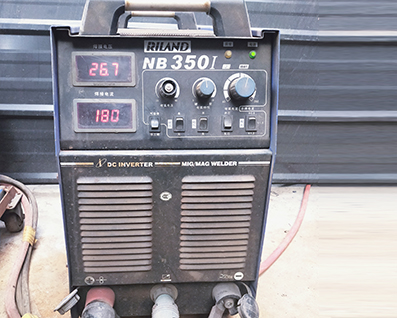 Welding machine